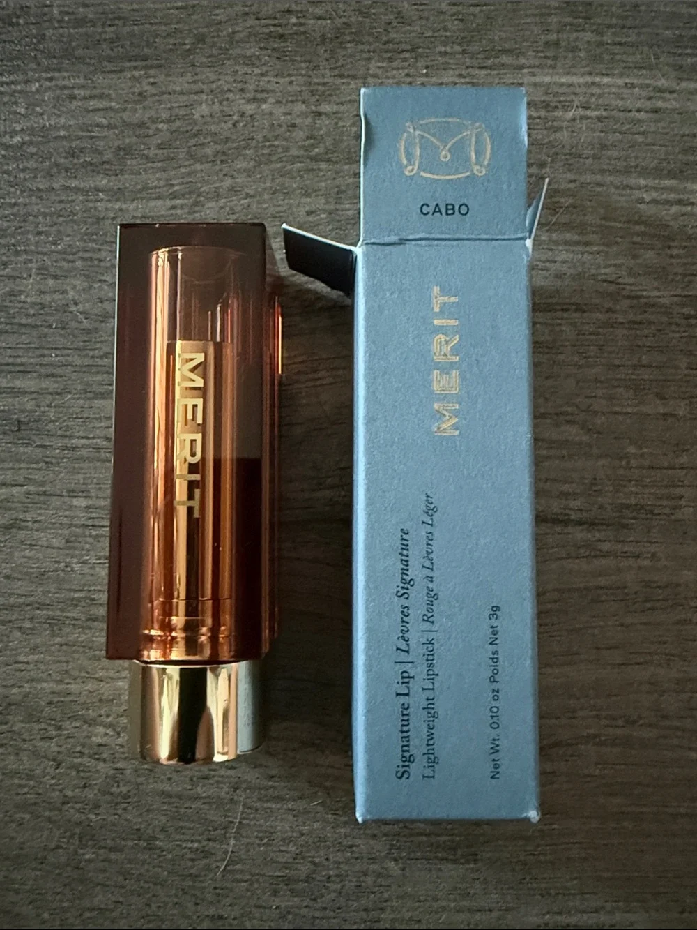 Merit signature lip
